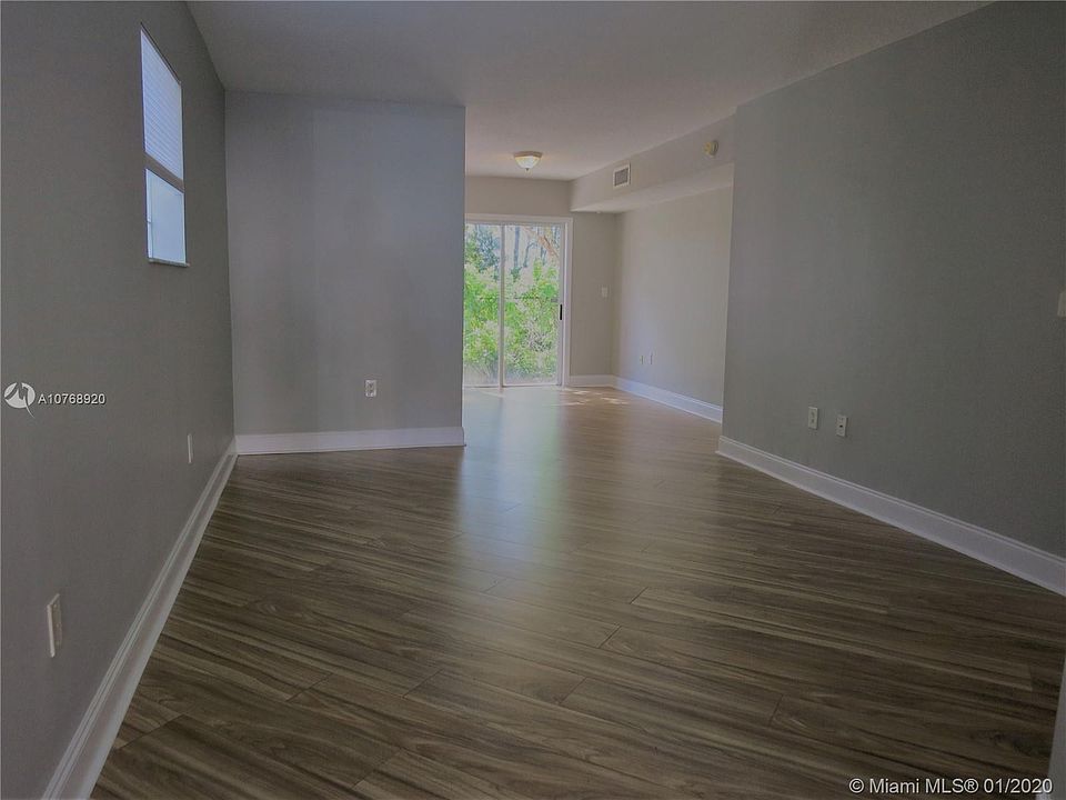 1st image of 1300 SE 31st Ct Unit 101-36