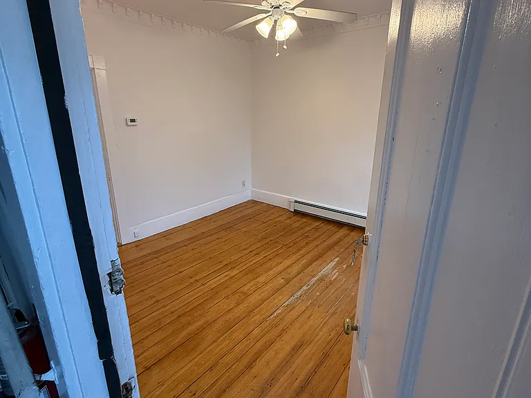 13 N Park St #1 — Photo 1