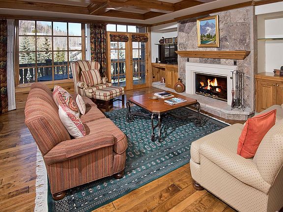 3rd image of 17 Chateau Ln #406