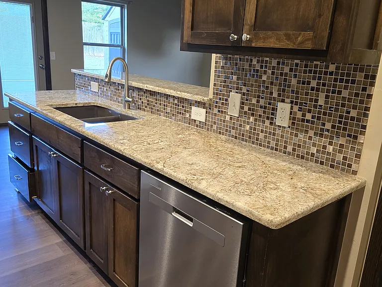 512 S Castle Ridge Ln — Photo 5