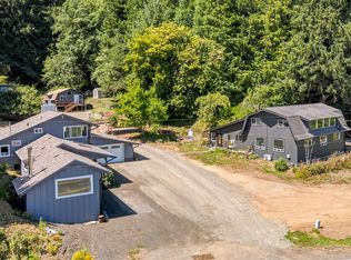 1995 N Bayview Rd, Waldport, OR 97394