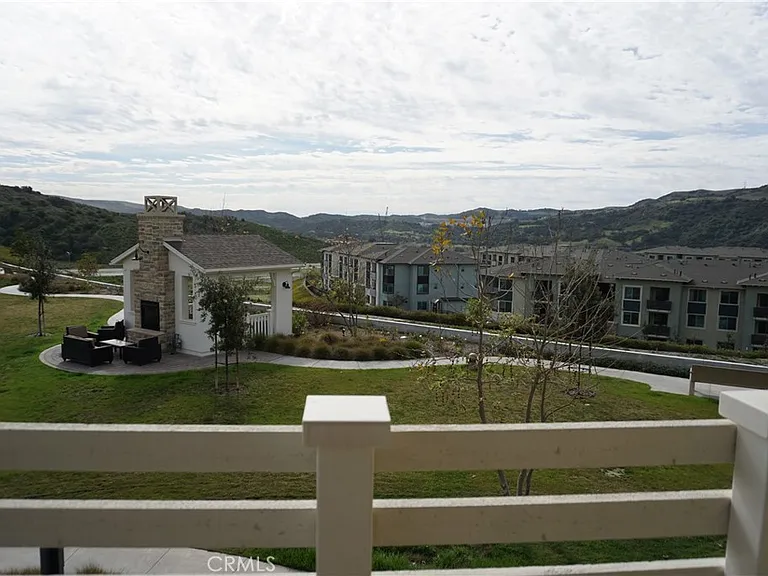 163 Patria — Photo 15