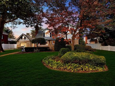39 Village Line Road, Babylon, NY, 11702