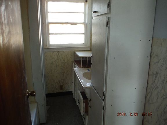3rd image of 4160 Bearcat Blvd