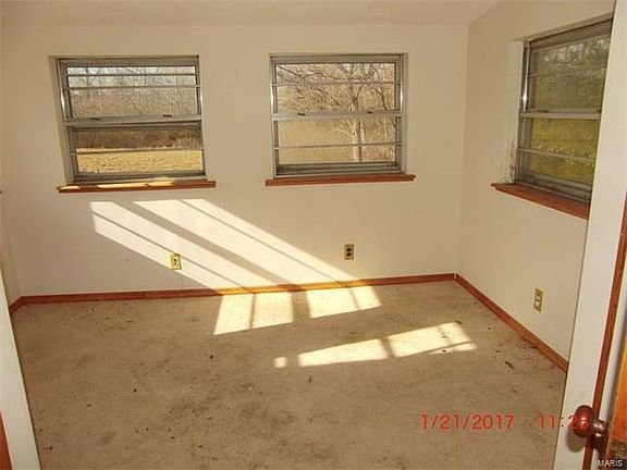 5th image of 10549 Ewell Dr