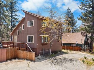 32947 Squirrel Ln, Arrowbear Lake, CA 92382