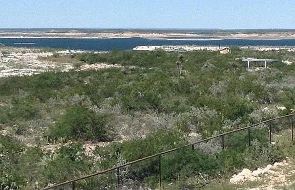 Lake Amistad upstairs Patio 