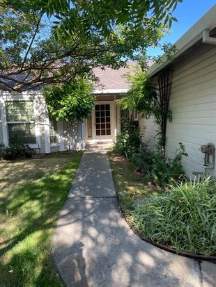 2005 Bailey Dr, Modesto, CA 95355