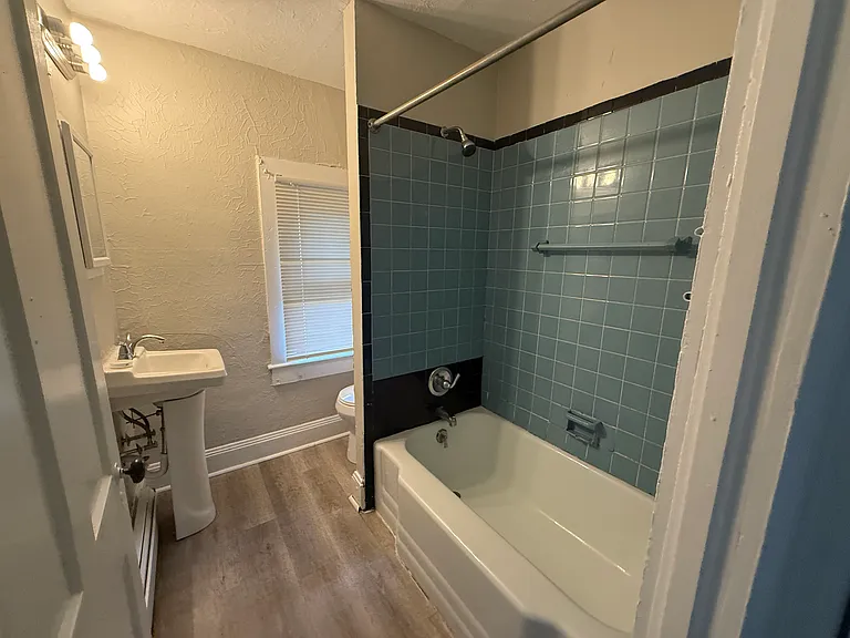532 N 534 Main Ave #2 — Photo 9