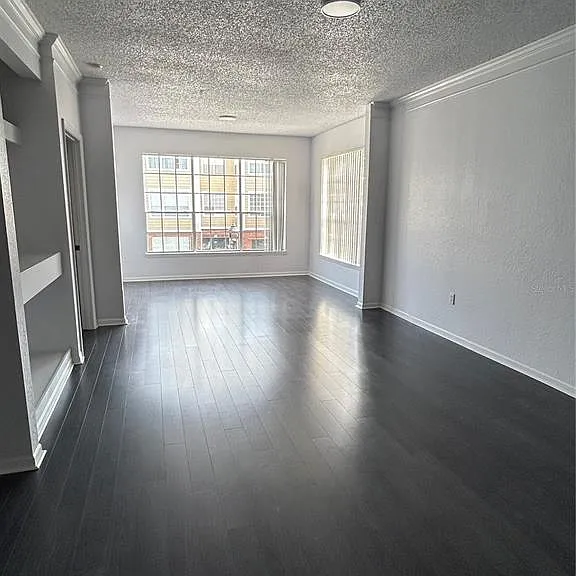 Elm Park Dr — Photo 12