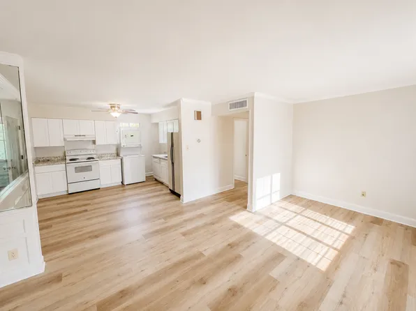 1615 Demosthenes St APT A, Metairie, LA 70005
