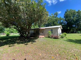 423 NE 6th Ave, Trenton, FL 32693