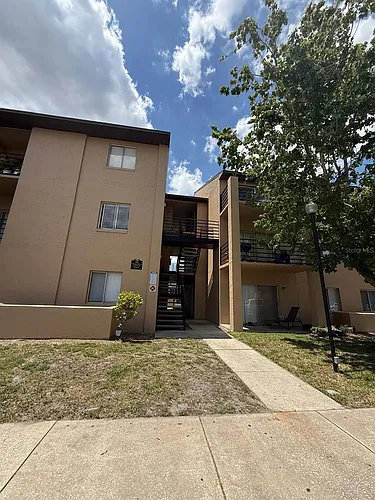 5226 Via Hacienda Cir Photo 1