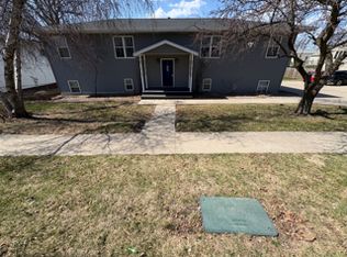 829 E 9th St S APT 4, Newton, IA 50208