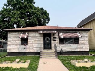 2814 Jackson St, Dubuque, IA 52001