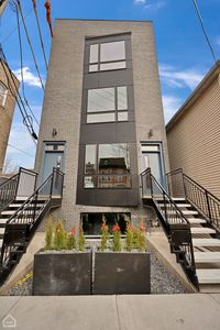1024 W 19th St #2, Chicago, IL, 60608