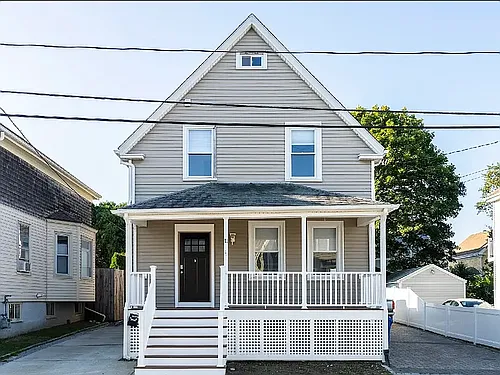11 Atlantic St Photo 1