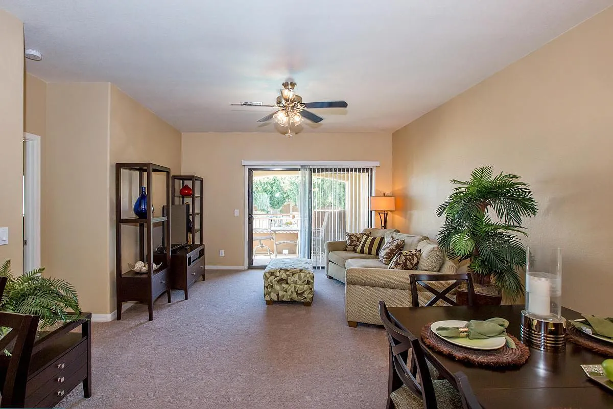 Sereno Townhomes — Photo 4