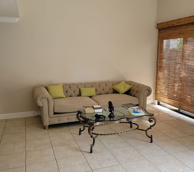 1st image of 879 Meadowland Dr APT N
