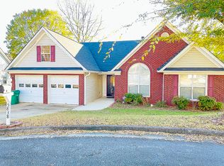 5838 Lakeview Cir, Lithonia, GA 30058