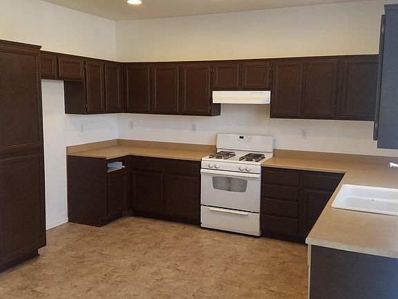 2nd image of 13233 Choctaw Ln