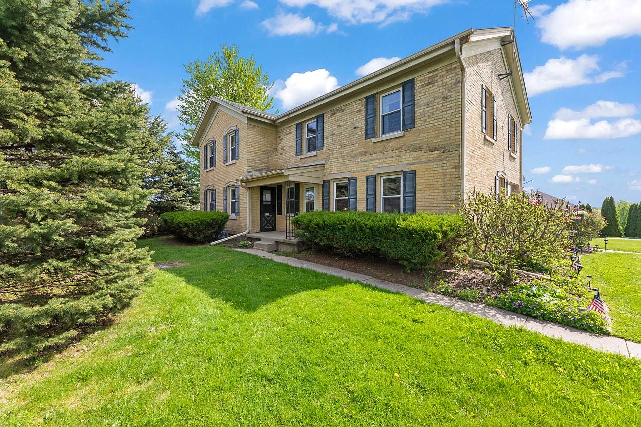 W1185 Winterberry LANE UNIT W1187, Ixonia, WI 53036 Zillow