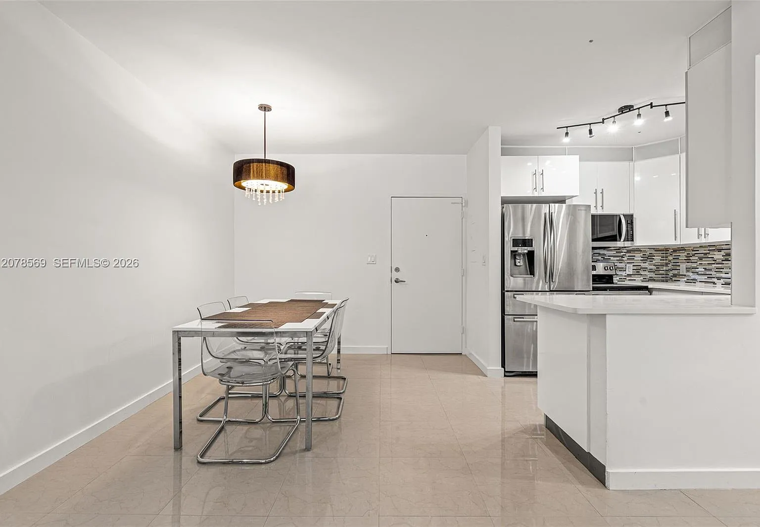 Parkview Point Condo — Photo 4