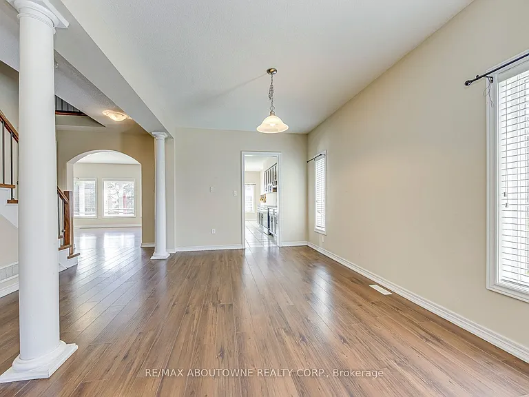 816 Roulston St — Photo 4