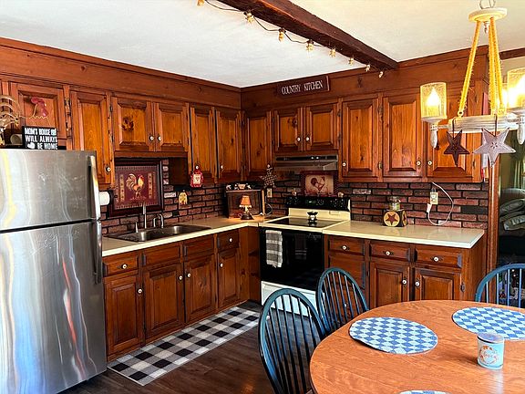 3rd image of 66-66 Mill St #68