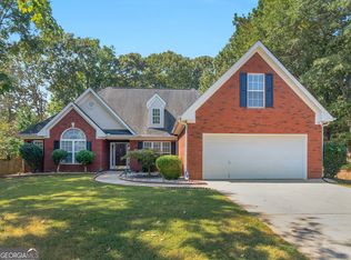217 Yardsley Dr, McDonough, GA 30253
