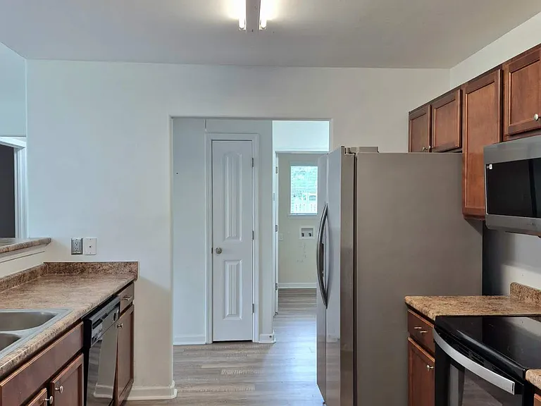 6 Drakie Ct — Photo 8