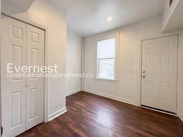 2444 Callow Ave #B — Photo 11
