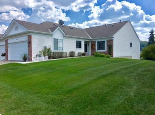 1982 Boulder Point, Shakopee, MN 55379