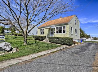 203 Roxbury Rd, Shippensburg, PA 17257