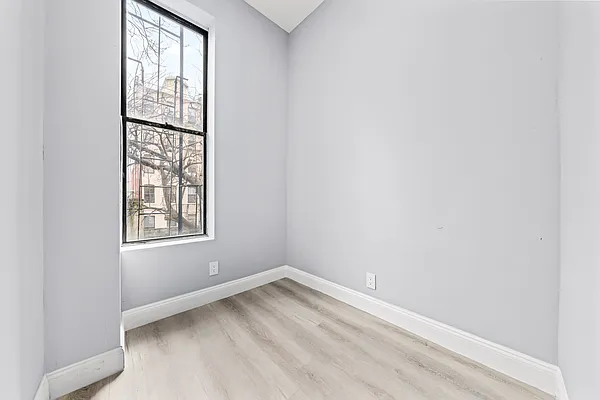 Rented by REAL New York | media 3