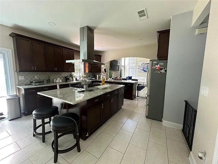 2670 Turning Leaf Dr — Photo 8