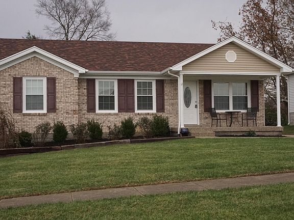 3rd image of 114 Willow Creek Ct