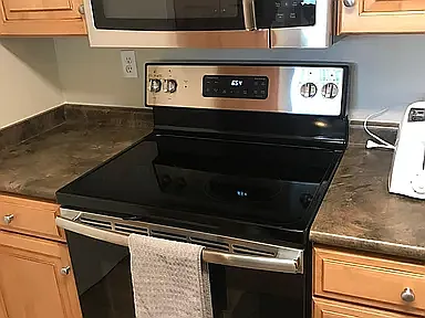 Electric Range Oven with glass top
Microwave