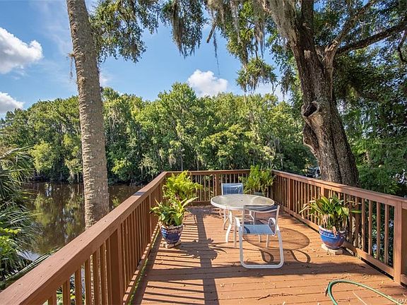 3rd image of 20946 River Dr