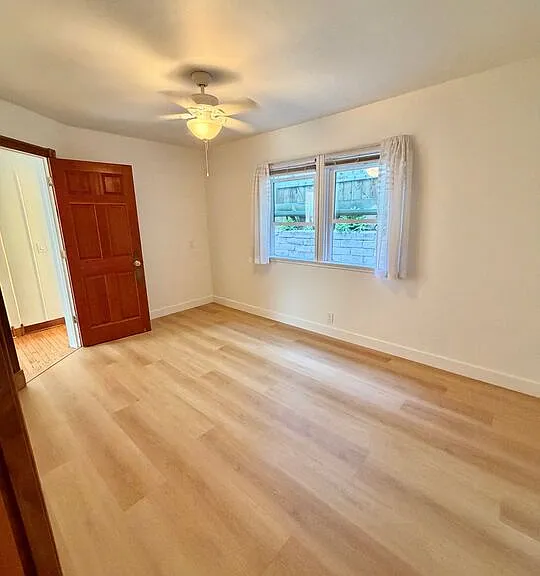 653 Ramona Ave — Photo 19