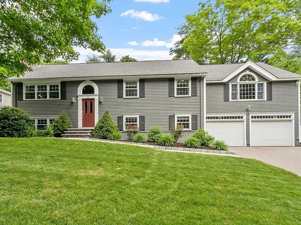 52 Atwood Rd, Southborough, MA 01772