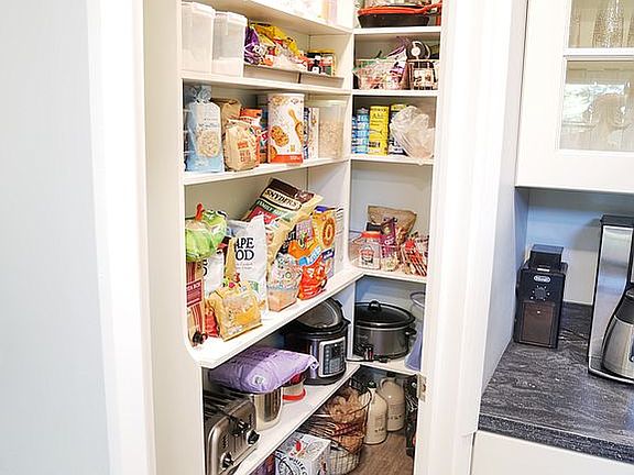 Walk-In Pantry