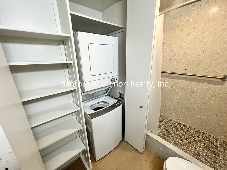 775 Kinalau Pl #301 — Photo 8