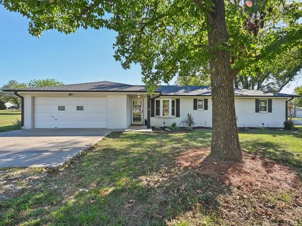 19676 E Highland Rd, Inola, OK 74036
