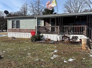 1034 Cherry Tree Xing, Breinigsville, PA