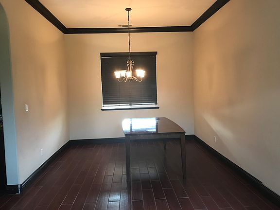 5th image of 8515 Parkwood Way