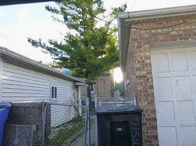5th image of 7154 S Washtenaw Ave
