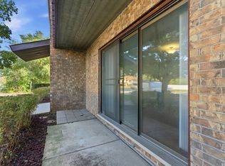 1863 Michigan City Rd APT 1W, Calumet City, IL 60409