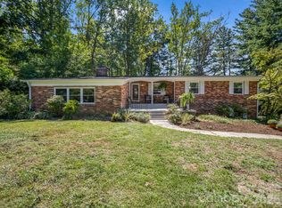 21 Sleepy Hollow Dr, Asheville, NC 28805