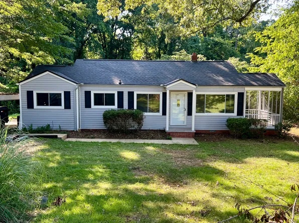 508 Crestview Ln, Valley, AL 36854